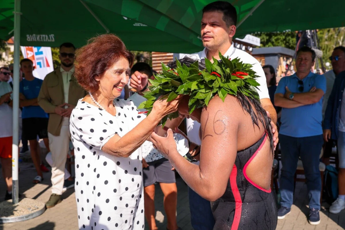 39. Ohri Y&uuml;zme Maratonu'nda Arjantin ve İtalya damgası
