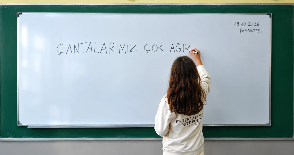 4,6 kiloluk okul &ccedil;antası: &Ccedil;ocuklar bu y&uuml;k&uuml; her g&uuml;n taşıyor