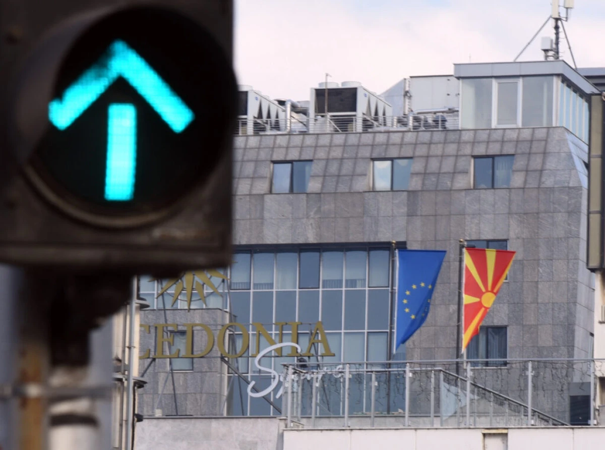 AB&rsquo;ye evet, Anayasada Bulgar maddesine hayır