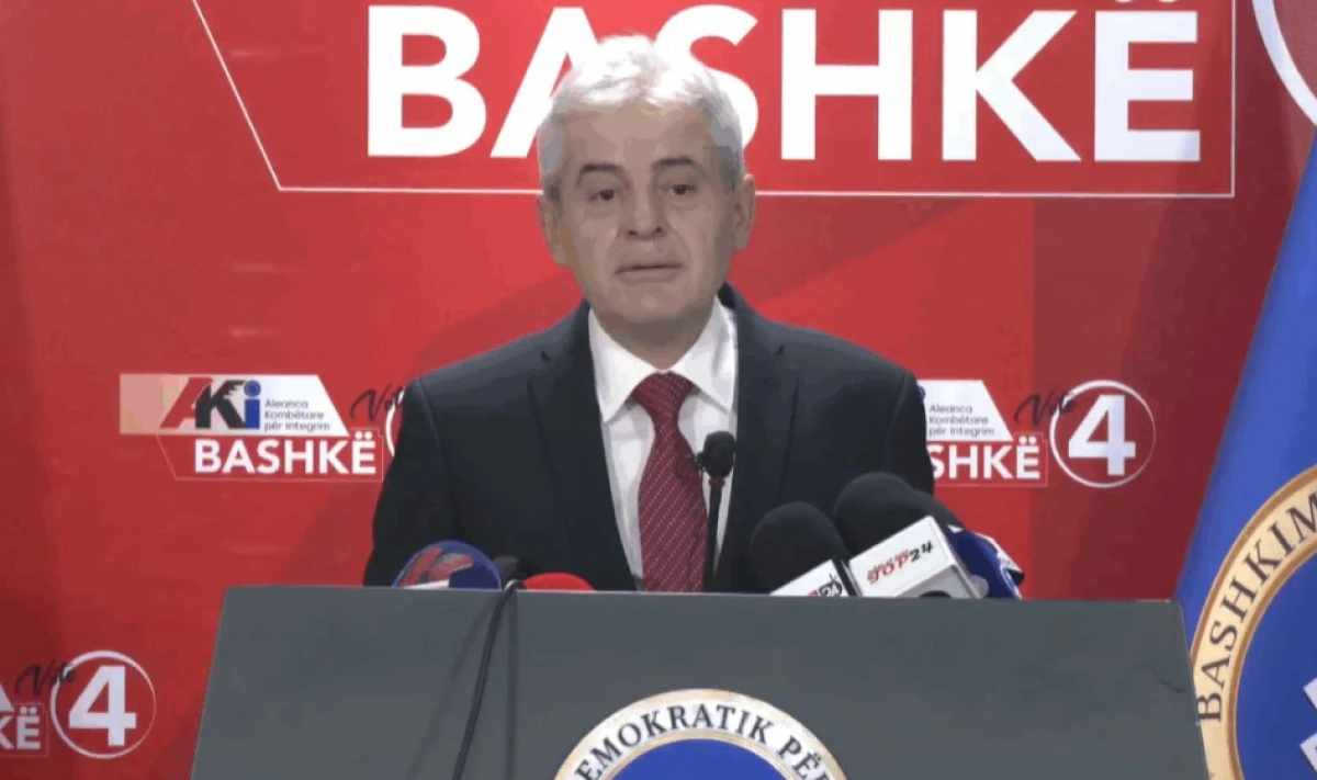 Ahmeti'den uluslararası temsilcilere 'istikrar' uyarısı: Anayasa Mahkemesi etnik dengeleri tehdit ediyor