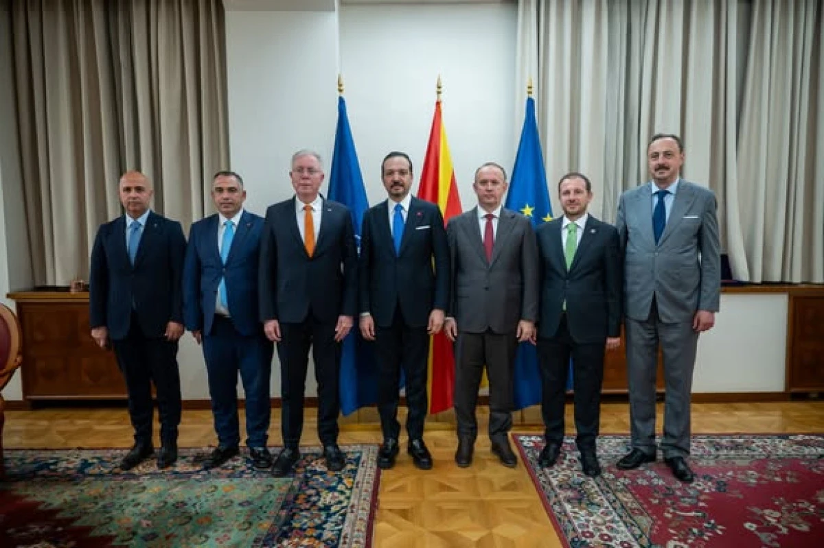 AK Parti heyeti &Uuml;sk&uuml;p&rsquo;te: Gaşi&rsquo;den dostluk ve iş birliği mesajı
