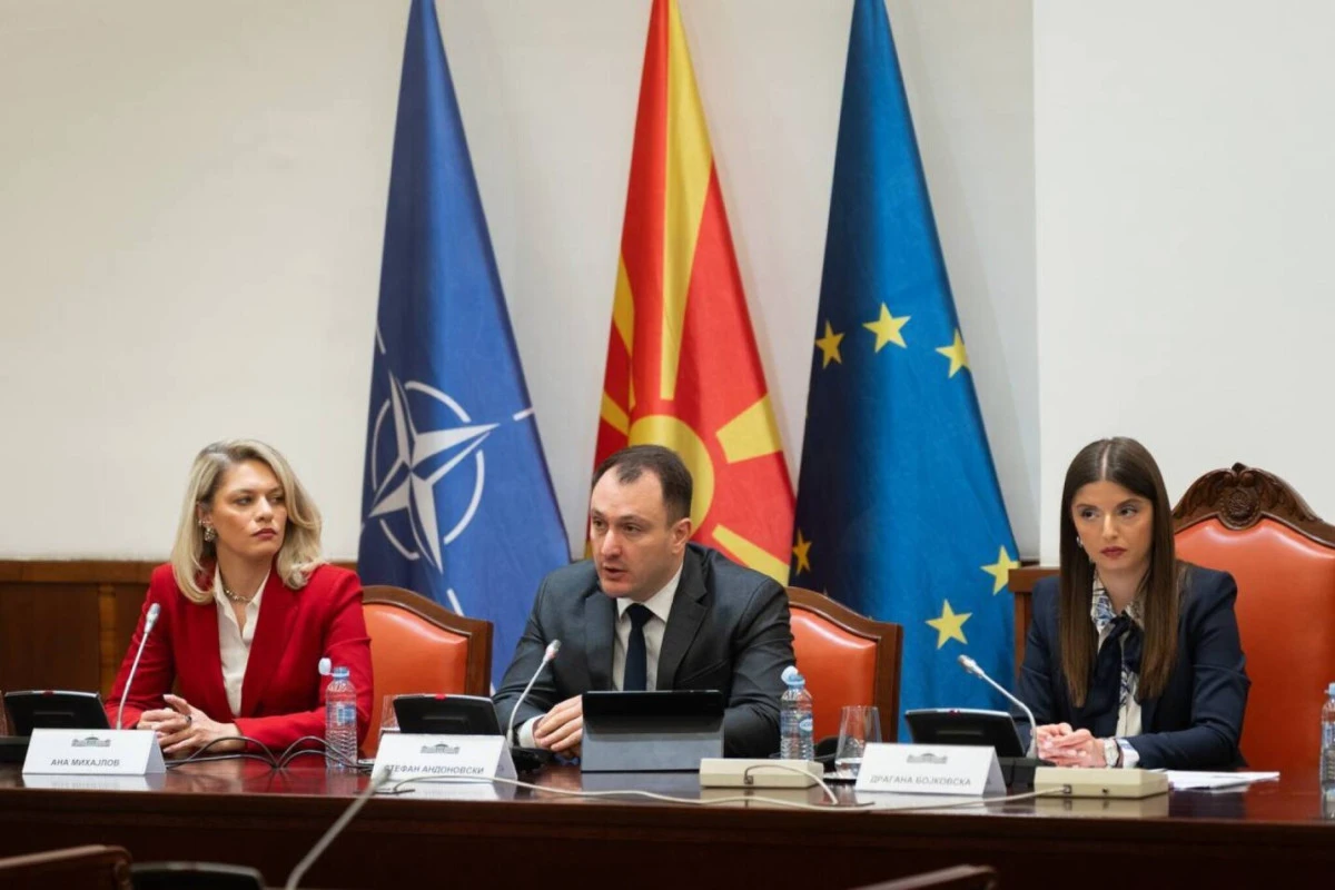 Andonovski: Dijital ortamda &ccedil;ocukların g&uuml;venliği sistemsel yaklaşım gerektiriyor