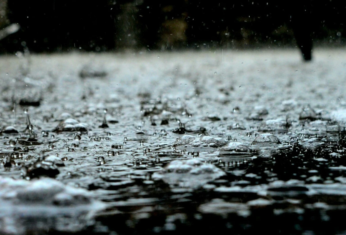Ani hava değişimleri baş ağrısı yapabilir: Meteopatlar i&ccedil;in uyarı