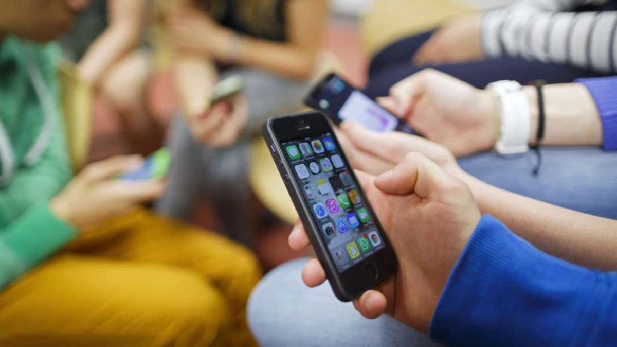 Araştırma: Erken yaşta akıllı telefon kullanan &ccedil;ocuklarda yeme bozukluğu belirtileri daha fazla