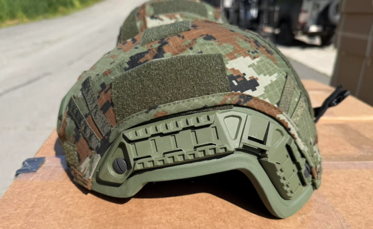 Askeri personele yeni koruyucu ekipman: Gece uyumlu kasklar ve dayanıklı arazi botları