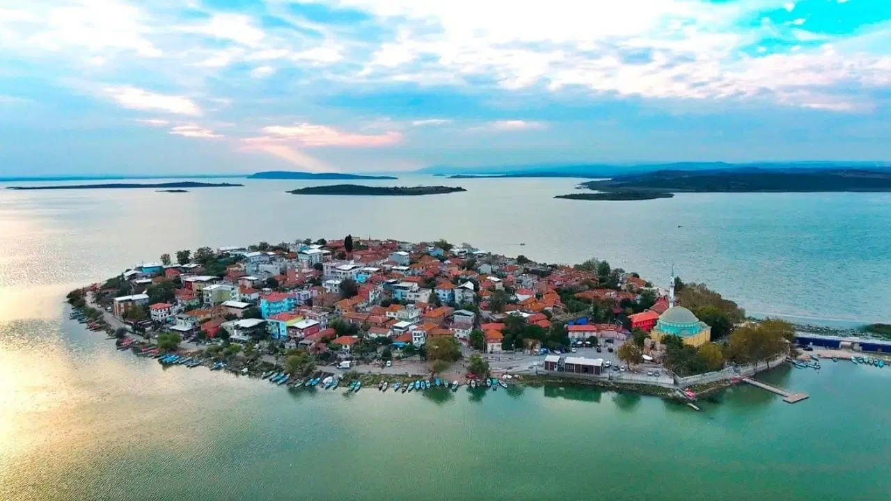 Avrupa'nın en g&uuml;zel kasabaları belli oldu: Kuzey Makedonya'da listede