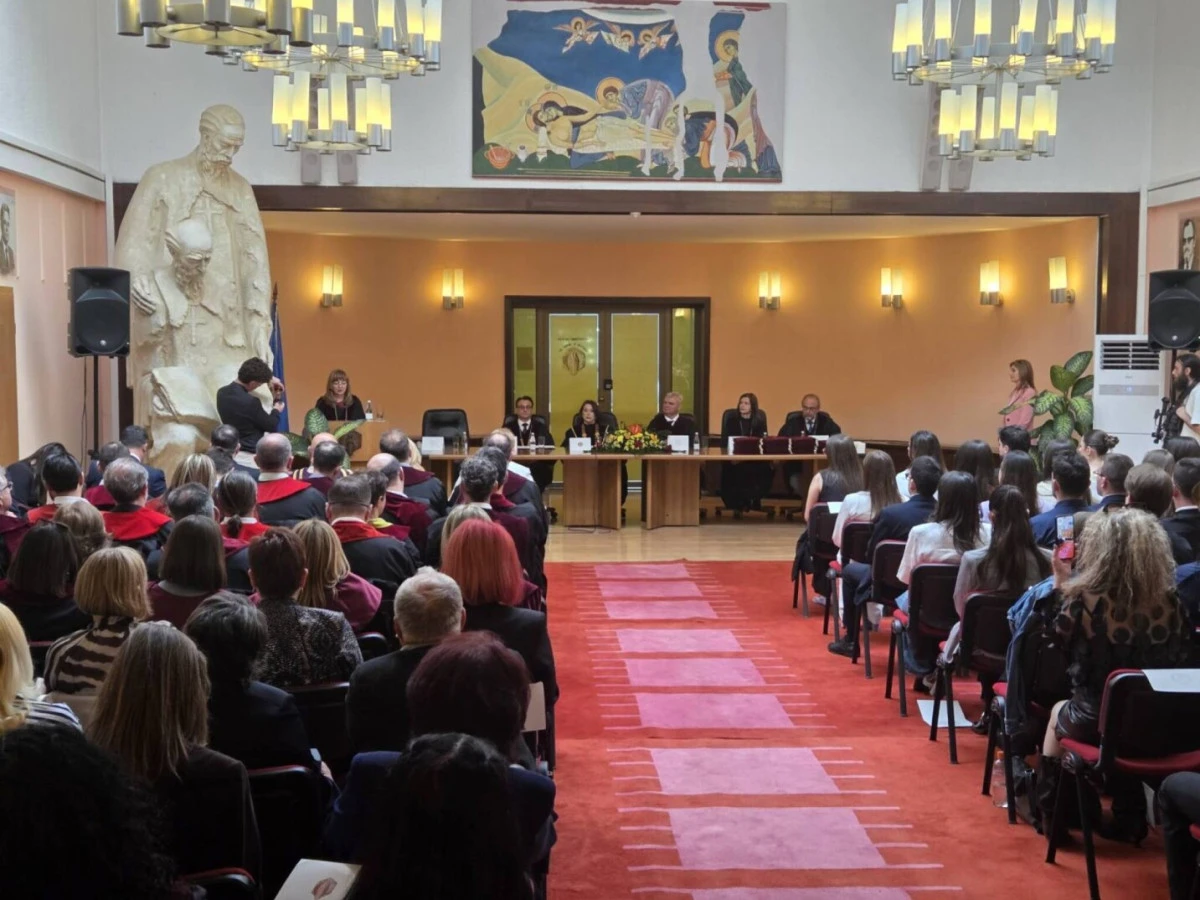 Aziz Kiril ve Metodiy &Uuml;niversitesi 77. yaşını kutladı