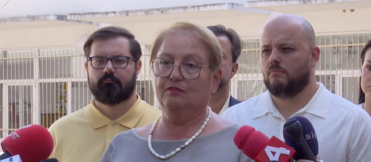 Bakan Yanevska'dan birinci sınıf &ouml;ğrencilerine demografi mesajı: Kardeş isteyin