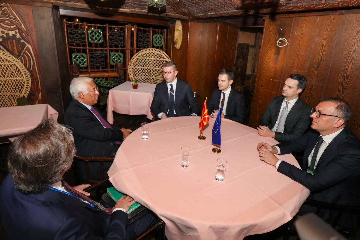 Başbakan Mickoski, M&uuml;nih'te AB Konseyi Başkanı Costa ile g&ouml;r&uuml;şt&uuml;: Onurlu s&uuml;re&ccedil; istiyoruz