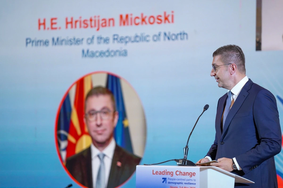 Başbakan Mickoski'den gen&ccedil;lere &ccedil;ağrı: Makedonya'dan gitmeyin, geleceğinizi burada kurun