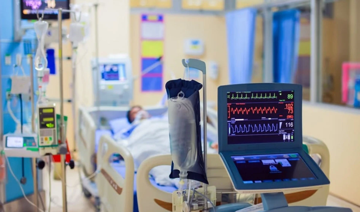 Bı&ccedil;aklanan 13 yaşındaki &ccedil;ocuk hala hayati risk altında