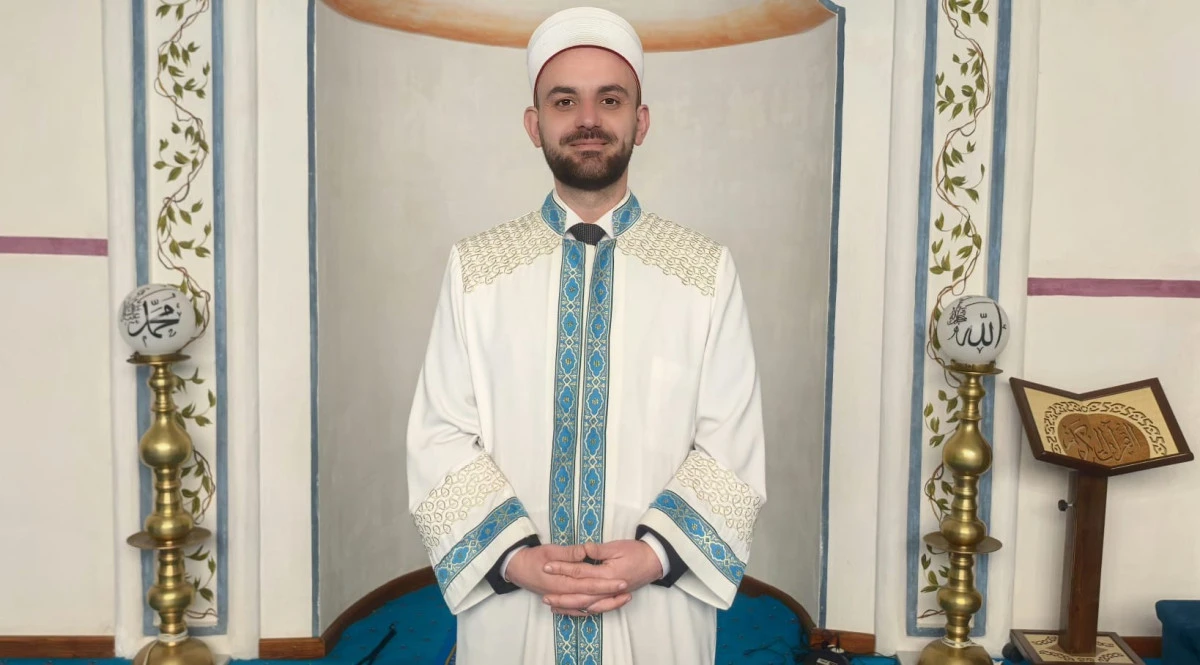 Bir şehir, bir imam, bir Ramazan: &Ouml;mer Hobol ile &ouml;zel r&ouml;portaj