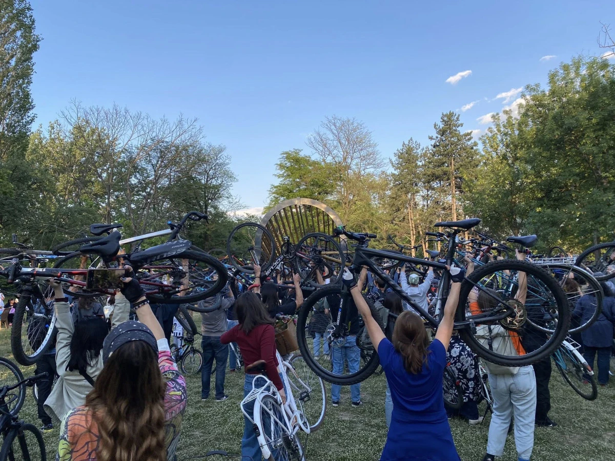 Bisiklet&ccedil;ilerden &ccedil;ağrı: Altyapı kuralları artık kabul edilsin