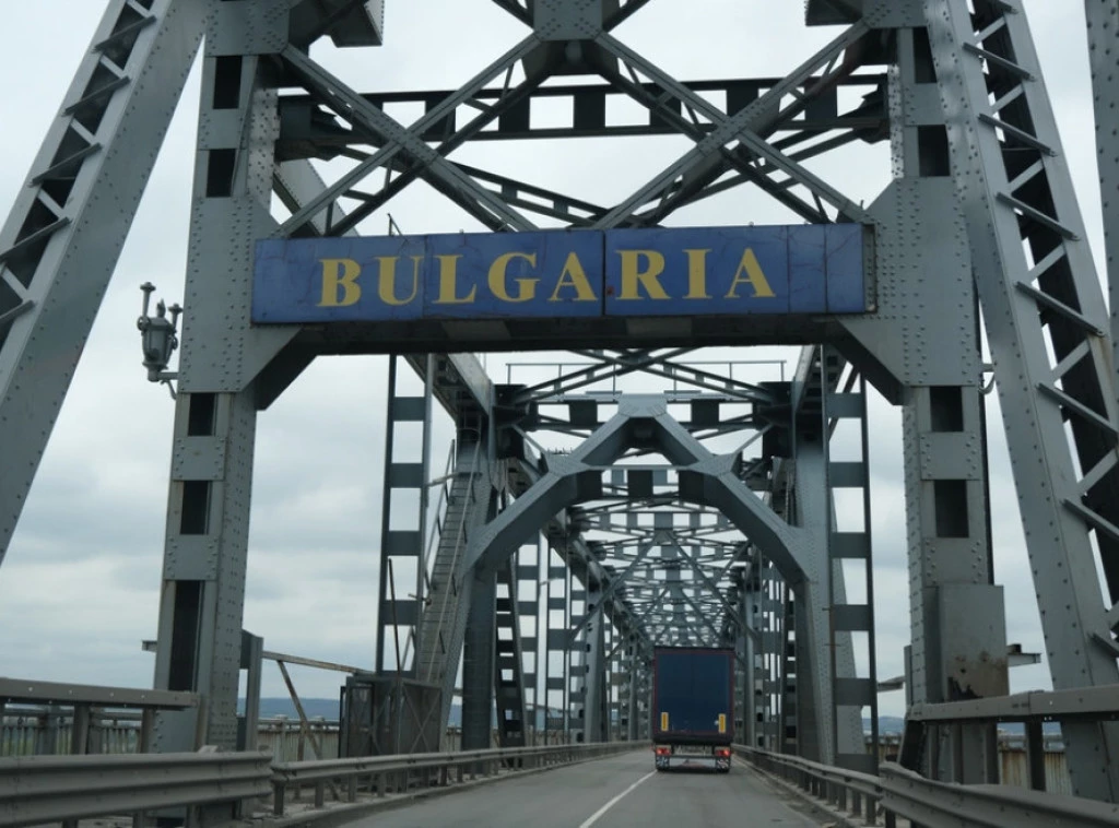 Bulgaristan h&uuml;k&uuml;meti, Sırbistan ve T&uuml;rkiye ile yeni sınır kapıları i&ccedil;in anlaşmaları onayladı