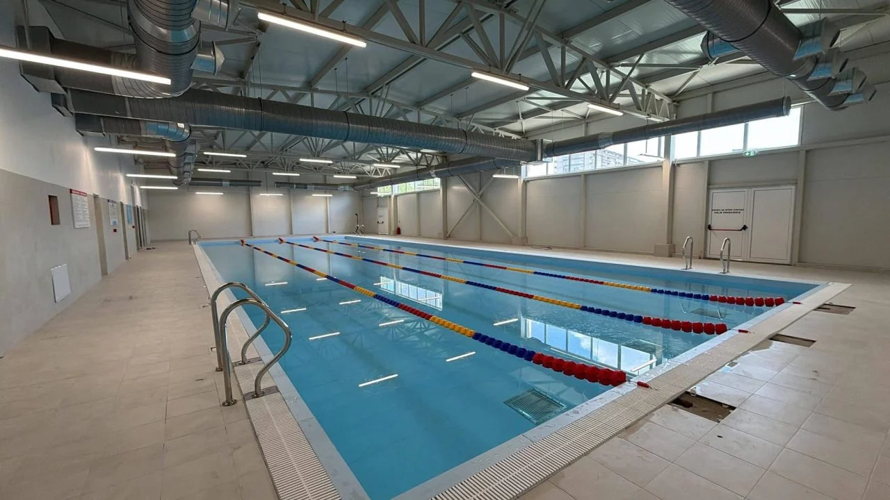 &Ccedil;ayır'da 1 milyon avroluk spor havuzu hizmete a&ccedil;ıldı