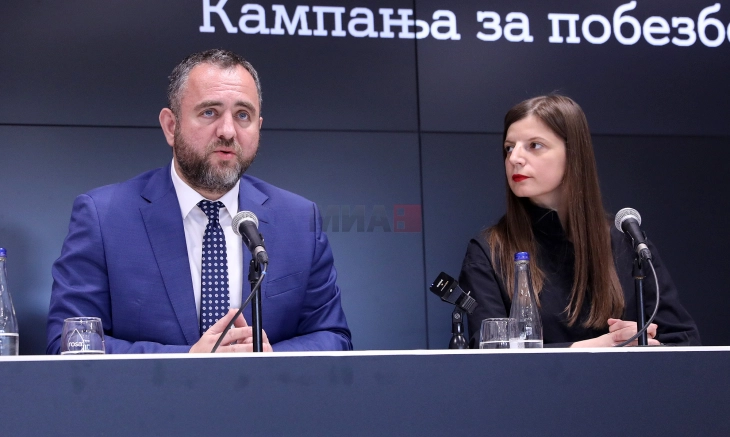 Cep telefonu, scooter ve hız: Bakanlıktan &uuml;&ccedil;l&uuml; uyarı