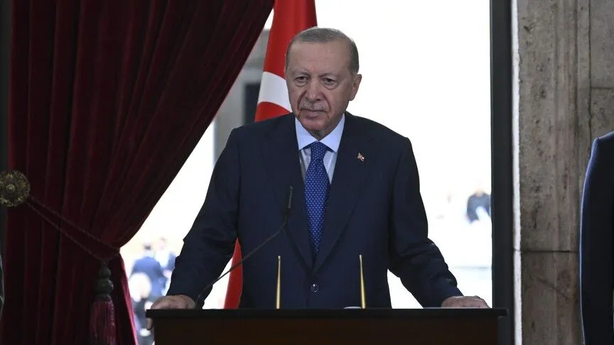 Cumhurbaşkanı Erdoğan: T&uuml;rkiye Y&uuml;zyılı hedefine ulaşıncaya kadar kararlılıkla &ccedil;alışmayı s&uuml;rd&uuml;receğiz