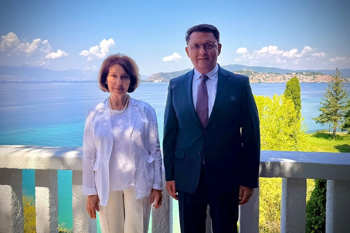 Cumhurbaşkanı Silyanovska-Davkova, Merkez Bankası Başkanı Slaveski ile g&ouml;r&uuml;şt&uuml;