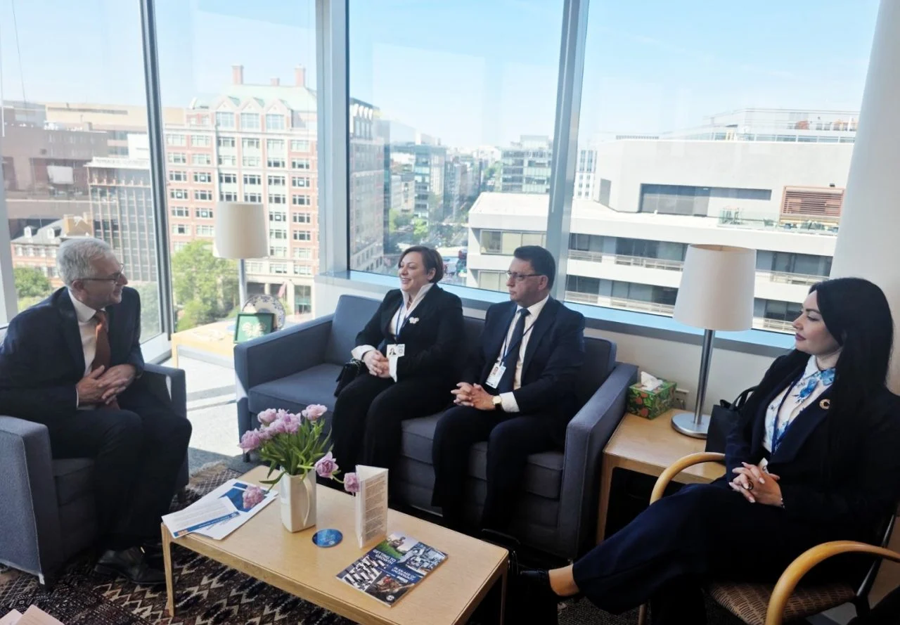 Dimitrieska-Ko&ccedil;oska, D&uuml;nya Bankası ile Washington'da reform ve yatırım masasında