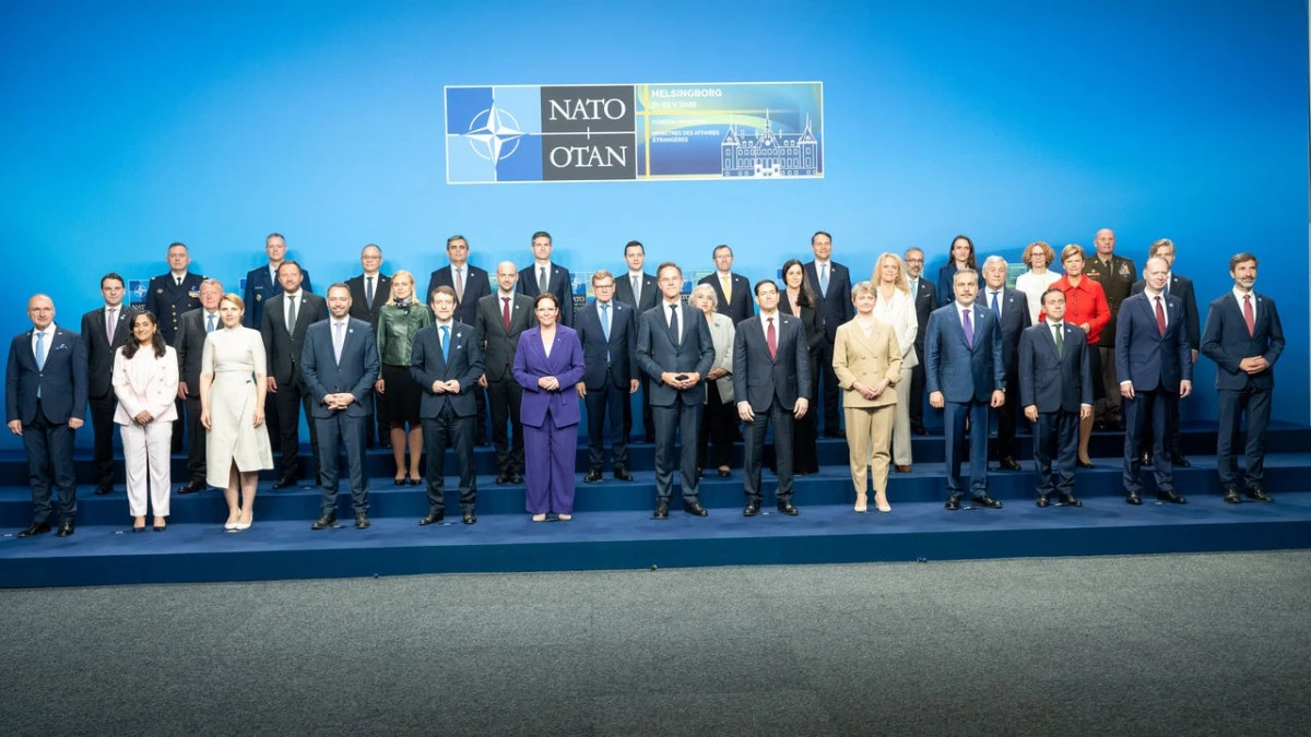 Dışişleri Bakanı Mucunski, NATO'nun İsve&ccedil;'teki bakanlar toplantısına katıldı