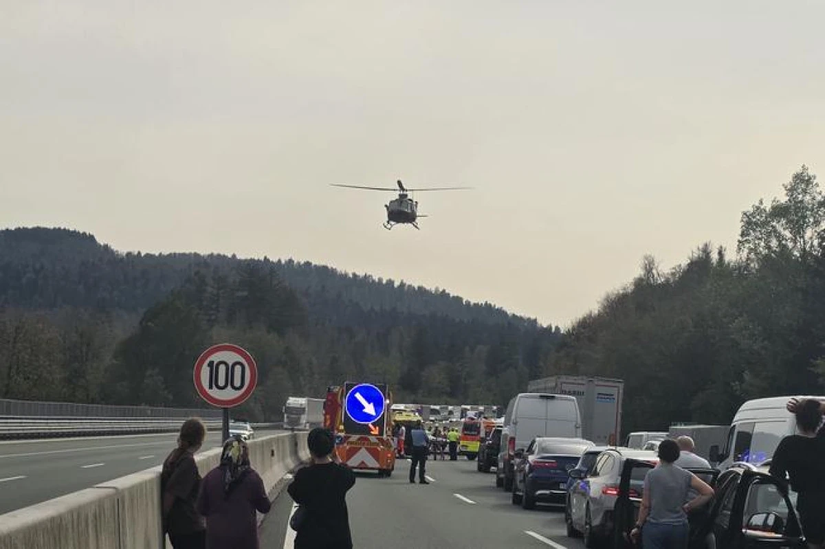 Dışişleri Bakanlığıı: Slovenya'daki kazada hayatını kaybeden 3 Makedonya vatandaşından 2'si &ccedil;ocuk