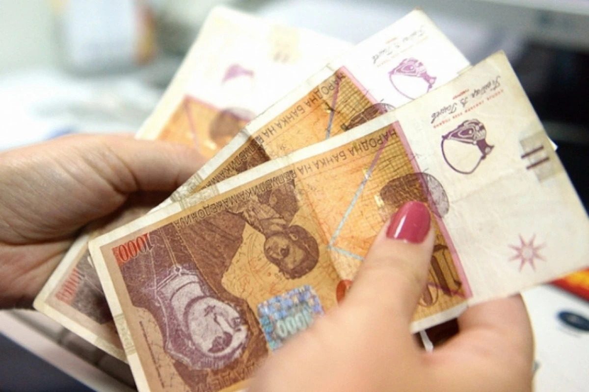 D&ouml;rt kişilik bir ailenin asgari ge&ccedil;im maliyeti 68.675 denar, kirayla 80.050 denara &ccedil;ıkıyor