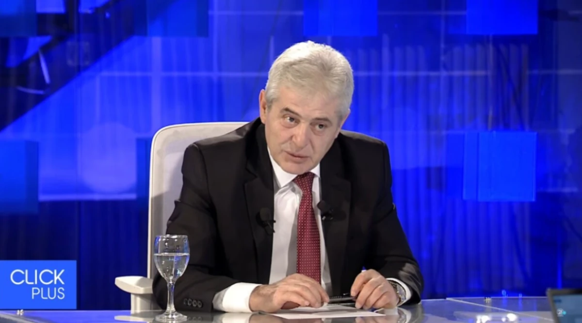 DUI lideri Ahmeti: En iyi &ccedil;&ouml;z&uuml;m erken se&ccedil;im