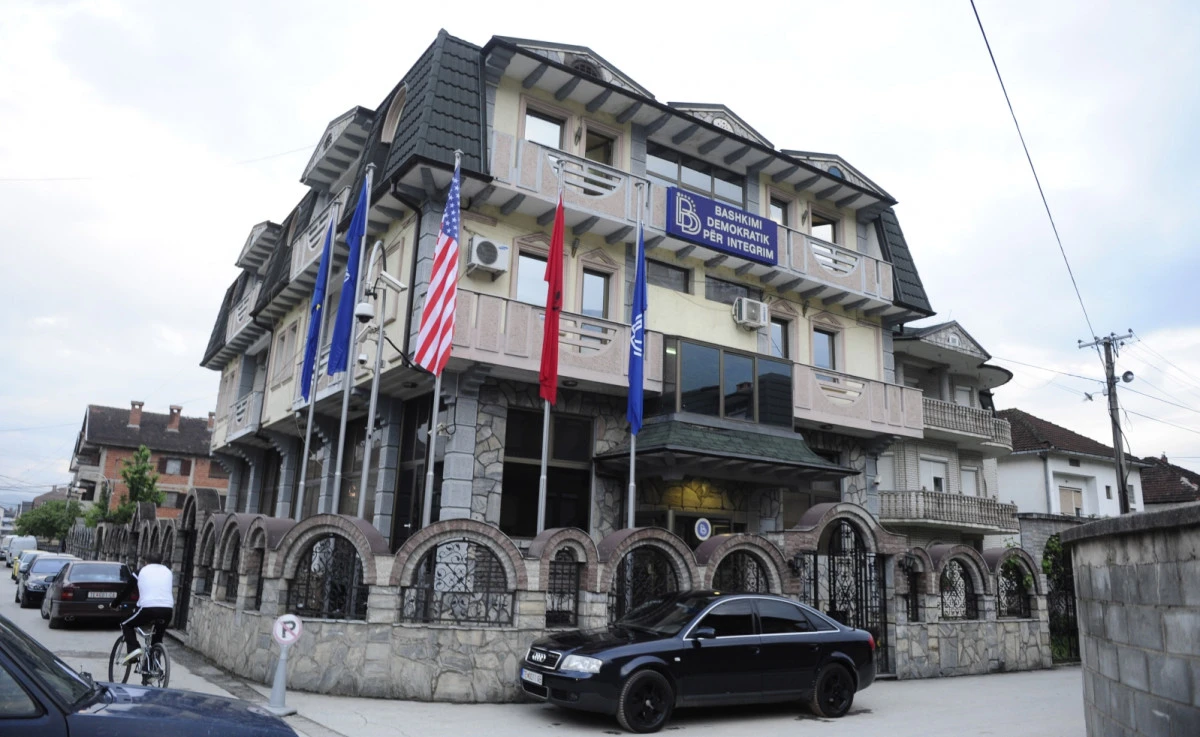 DUI'den VLEN'e 'Bardovci' ihalesi tepkisi: M&uuml;d&uuml;r&uuml;n kuzeni kazandı