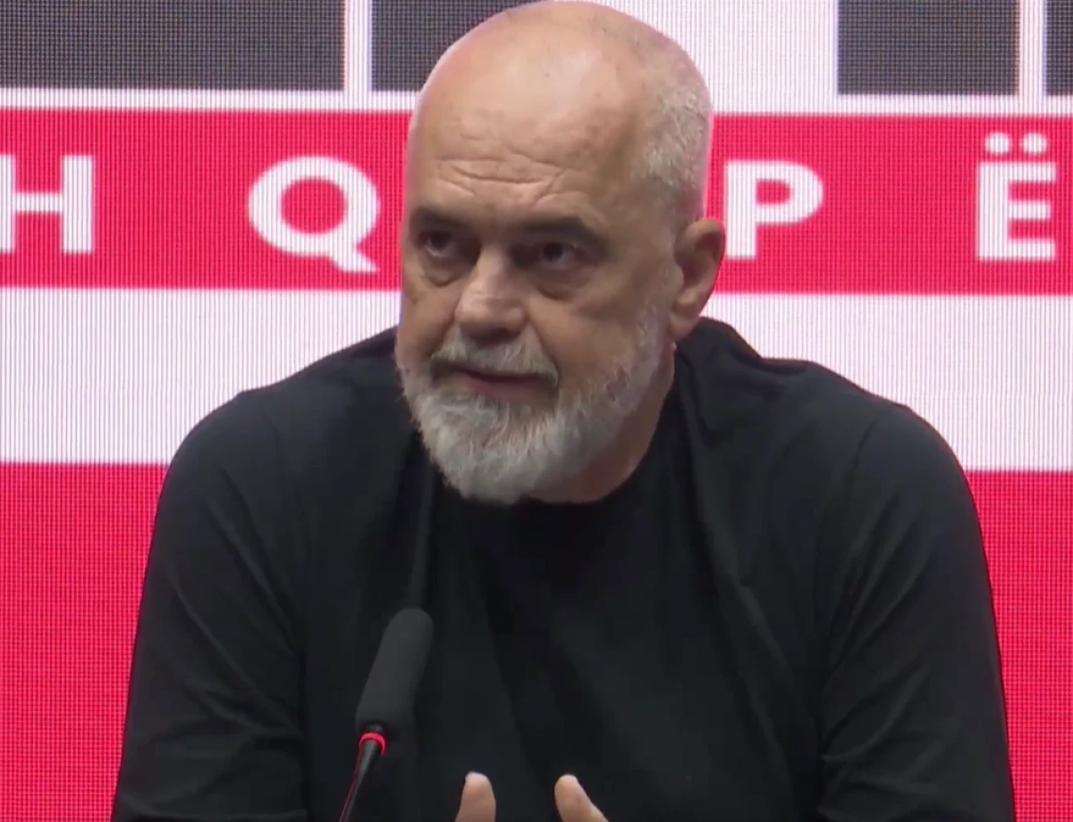 Edi Rama: AB s&uuml;recinde &ldquo;9 &uuml;lke engeli&rdquo; iddiaları doğru değil