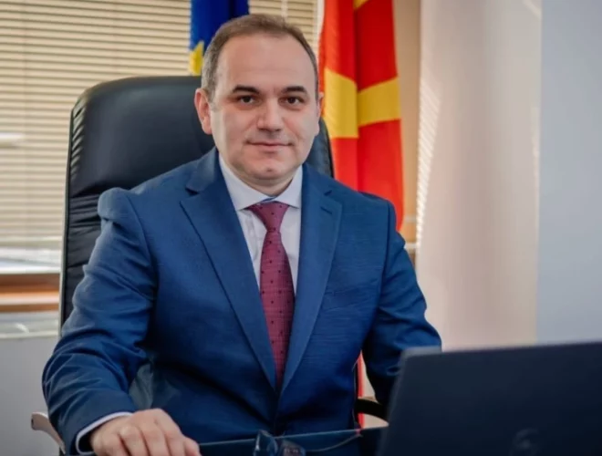 Eğitim Bakanlığı&rsquo;nda istifa: Aliu g&ouml;revini bıraktı