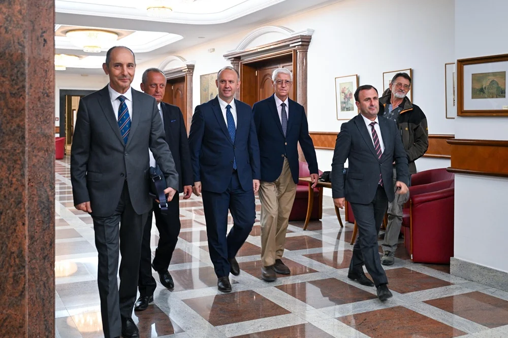 Eski Meclis başkanları bir araya geldi: Konsey resmen kuruldu