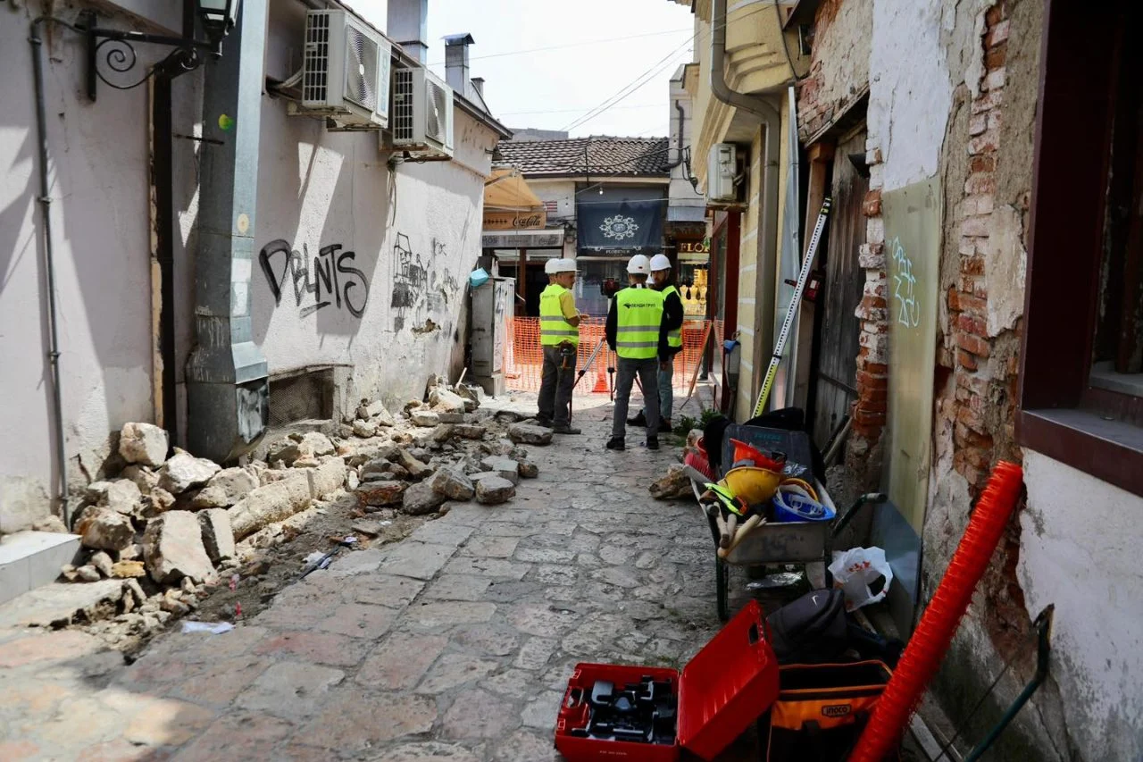 Eski T&uuml;rk &Ccedil;arşısı tartışması: VLEN yeniden doğuş diyor, DUI ihale s&uuml;recini eleştiriyor