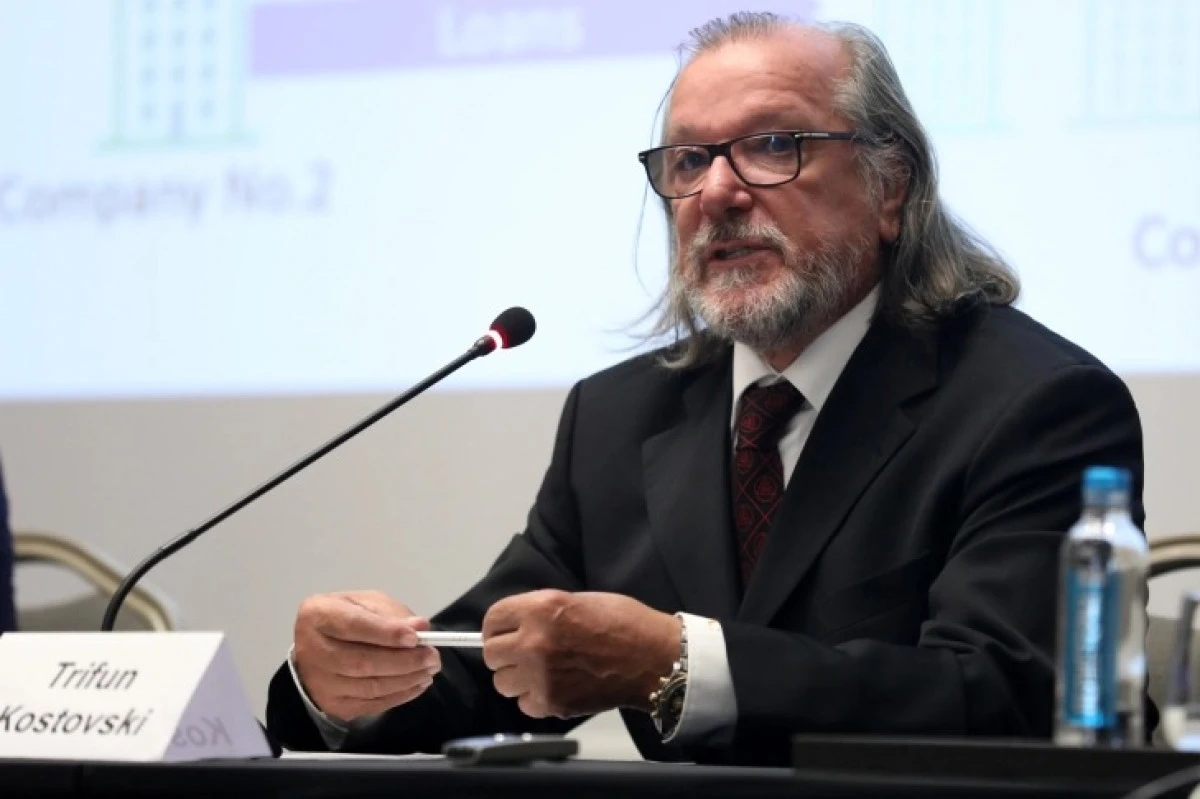 Eski &Uuml;sk&uuml;p Belediye Başkanı Kostovski yeniden siyasete d&ouml;n&uuml;yor: Yeni parti yolda