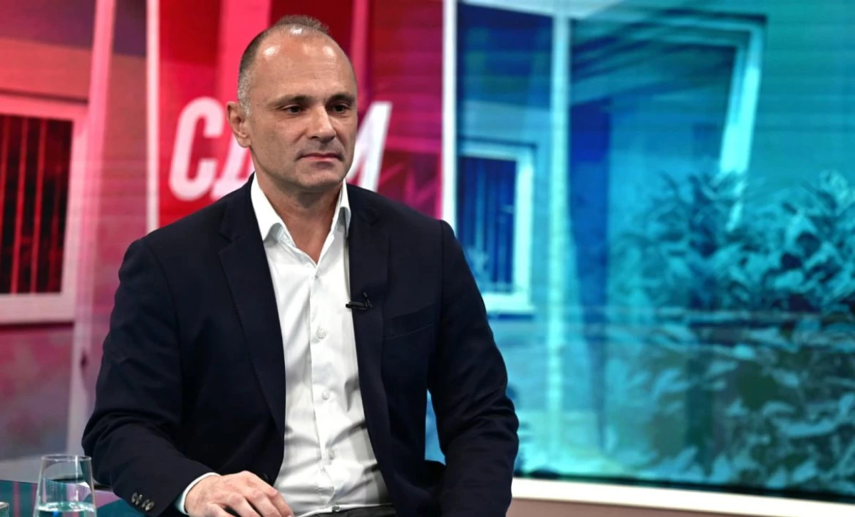 Filip&ccedil;e: Mickoski Makedonya'nın etrafına duvar &ouml;rd&uuml;, şimdi etnik gerilimleri k&ouml;r&uuml;kl&uuml;yor