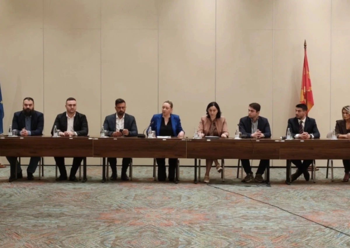 Gen&ccedil; siyaset&ccedil;ilerden Avrupa değerleri i&ccedil;in ortak bildiri