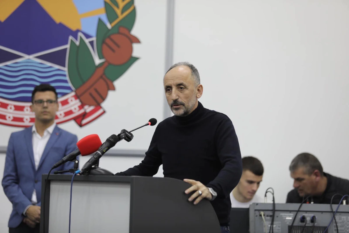 Gostivar’da belediye başkanlığı mücadelesi başladı: Beyta yeniden aday