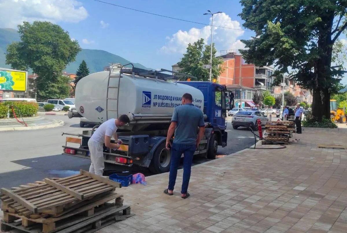 Gostivar'da su krizi s&uuml;r&uuml;yor: Bakteriyolojik olarak hala i&ccedil;ilemez