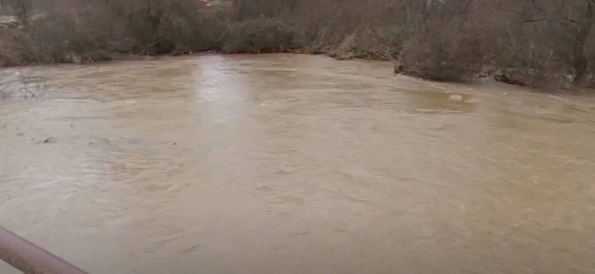 Gostivar&rsquo;da Vardar Nehri yakınlarında kayıp şahıs aranıyor