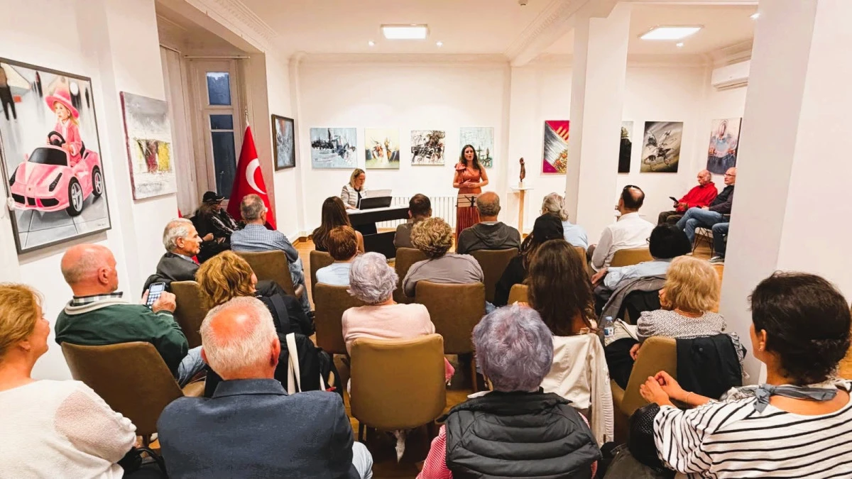 Gostivar'dan sanat&ccedil;ılar eserlerini İstanbul'da sergiledi
