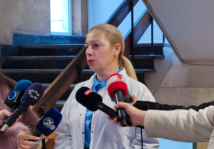 Grip vakaları bir haftada iki kat arttı: Okulların a&ccedil;ılması ertelenecek mi?