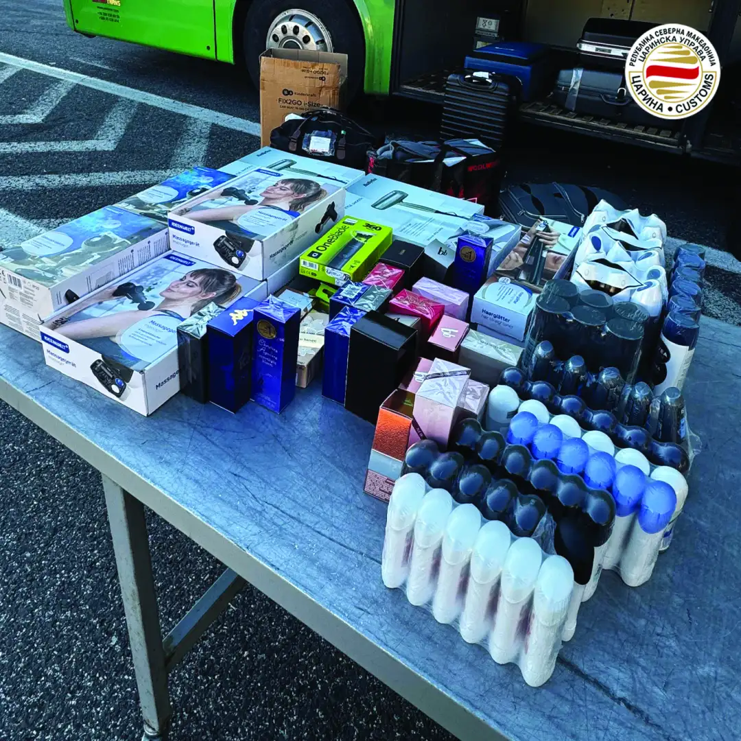 G&uuml;mr&uuml;k baskını: Yurt i&ccedil;inde ve sınır kapılarında b&uuml;y&uuml;k ka&ccedil;ak&ccedil;ılık operasyonu