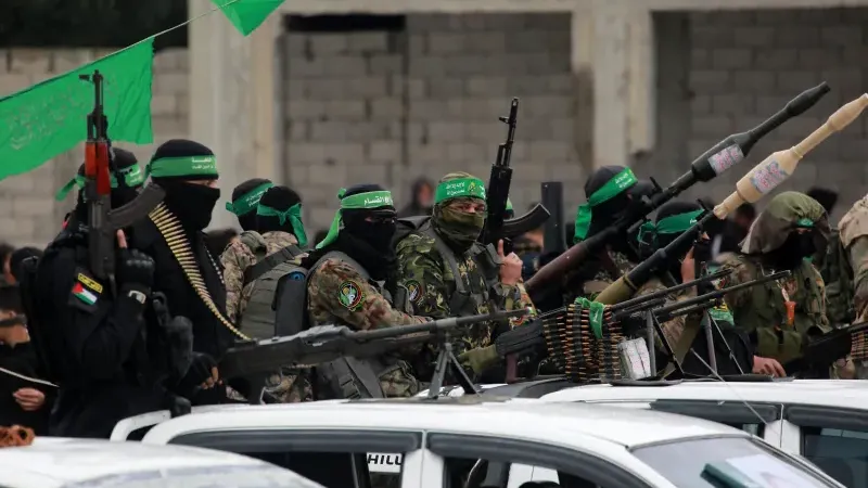 Hamas, İsrail ile uzun s&uuml;reli ateşkese a&ccedil;ık ancak silah bırakmaya karşı