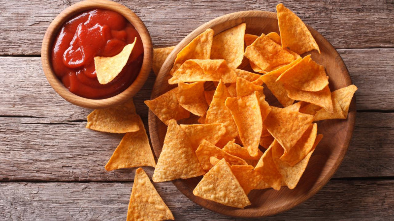 Yeni araştırma: Beyne en çok zarar veren abur cuburlar sıralandı