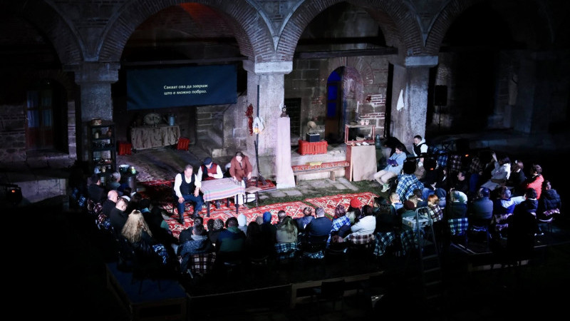 Kurşunlu Han’da “Nevbahar” oyunu seyirciyle buluştu