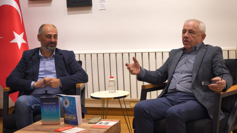 “Makedonya’dan Mektuplar” Şiir Gecesi İstanbul’da düzenlendi