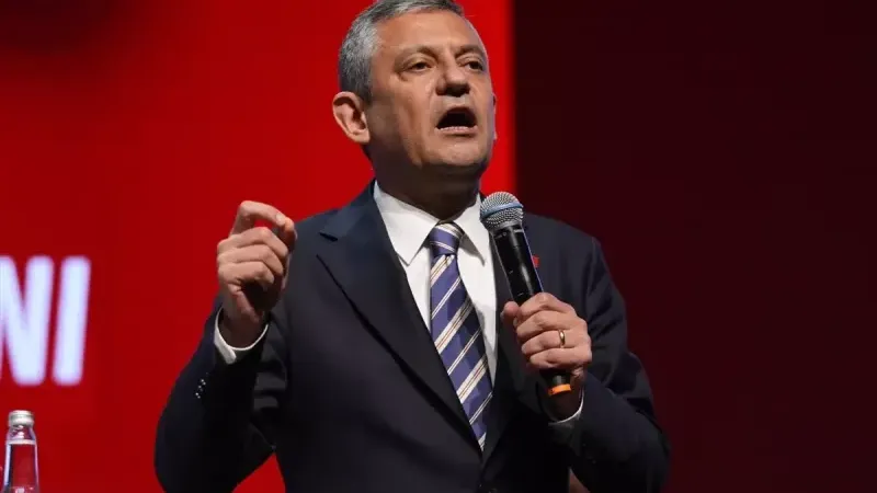 CHP Kurultayı: Özgür Özel tekrar genel başkan