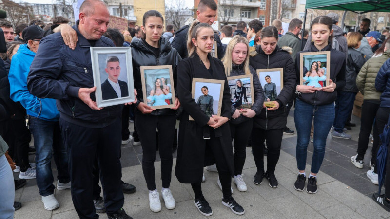 Koçana’da “Melekler Yürüyüşü”: Aileler adaletin gecikmesine tepki gösterdi