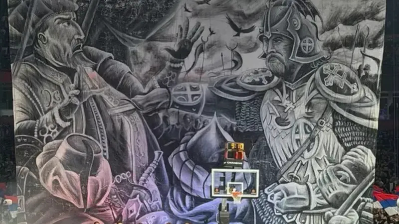 Fenerbahçe'den Partizan maçında açılan ırkçı pankarta tepki! 'Şikayet ettik, tekrar edeceğiz'