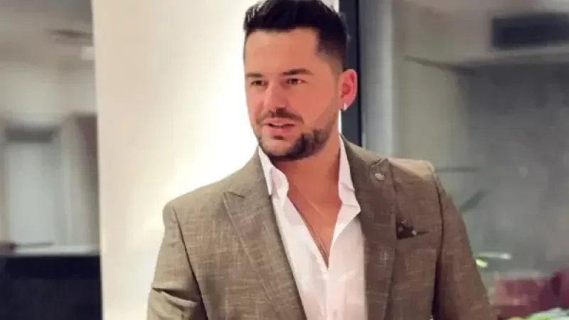 Ünlü pop şarkıcısı Şpat Kasapi hayatını kaybetti