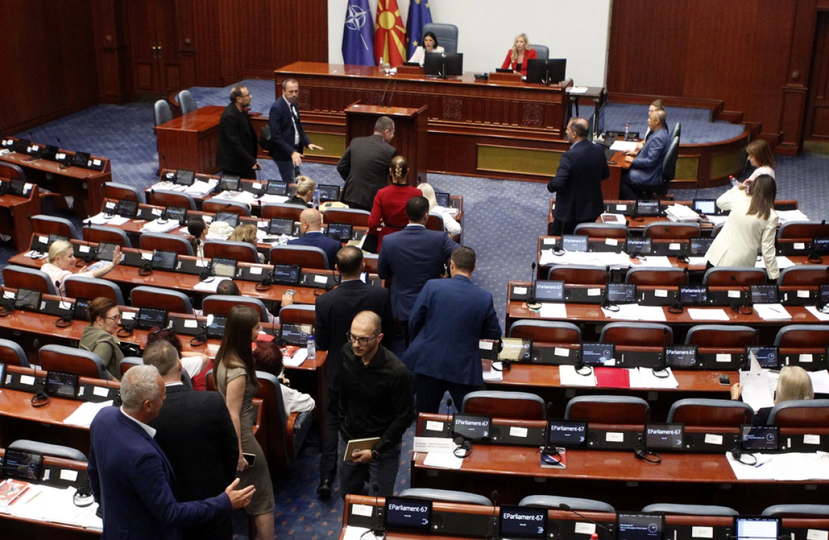 Hak&ccedil;a Temsil Yasası'nda belirsizlik s&uuml;r&uuml;yor: H&uuml;k&uuml;metten net takvim yok